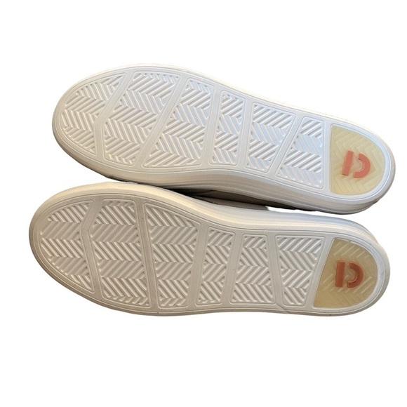 Earth Rosewood Clary Gray Leather Slip On Sneakers Shoes Women’s Size 9 - Picture 4 of 9